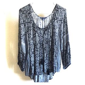 Medium American Eagle Peasant Blouse